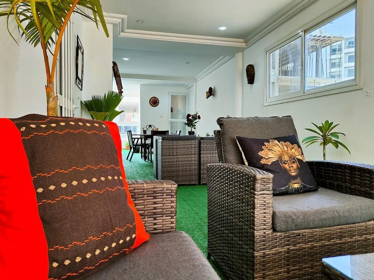 Sumptuous 300 M2 Apartment With Sea View In Almadies Dakar
