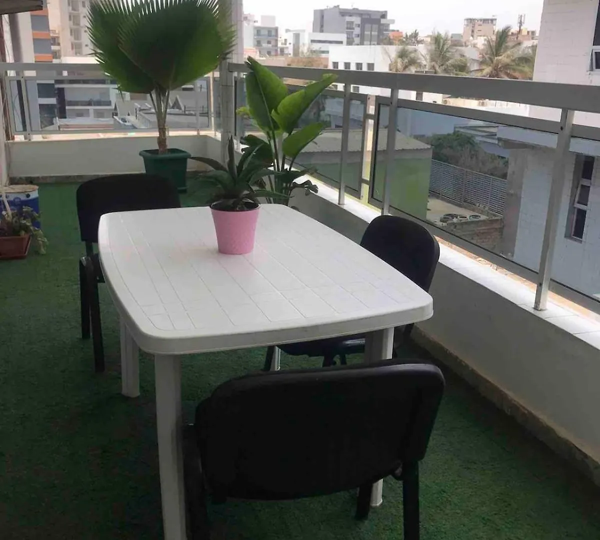 Sumptuous 300 M2 Apartment With Sea View In Almadies Dakar
